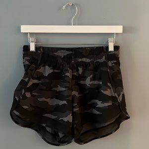 Athleta Racer Run Shorts. Size xs. Camo print.